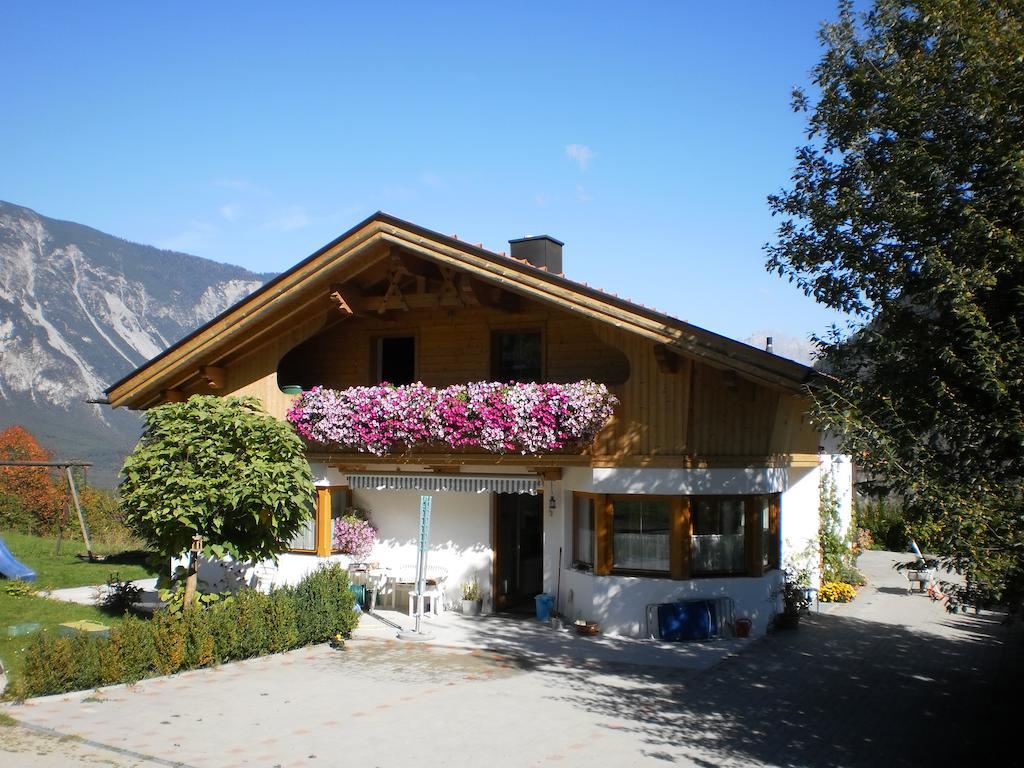Haus Fiegl Apartment Sautens Ruang foto